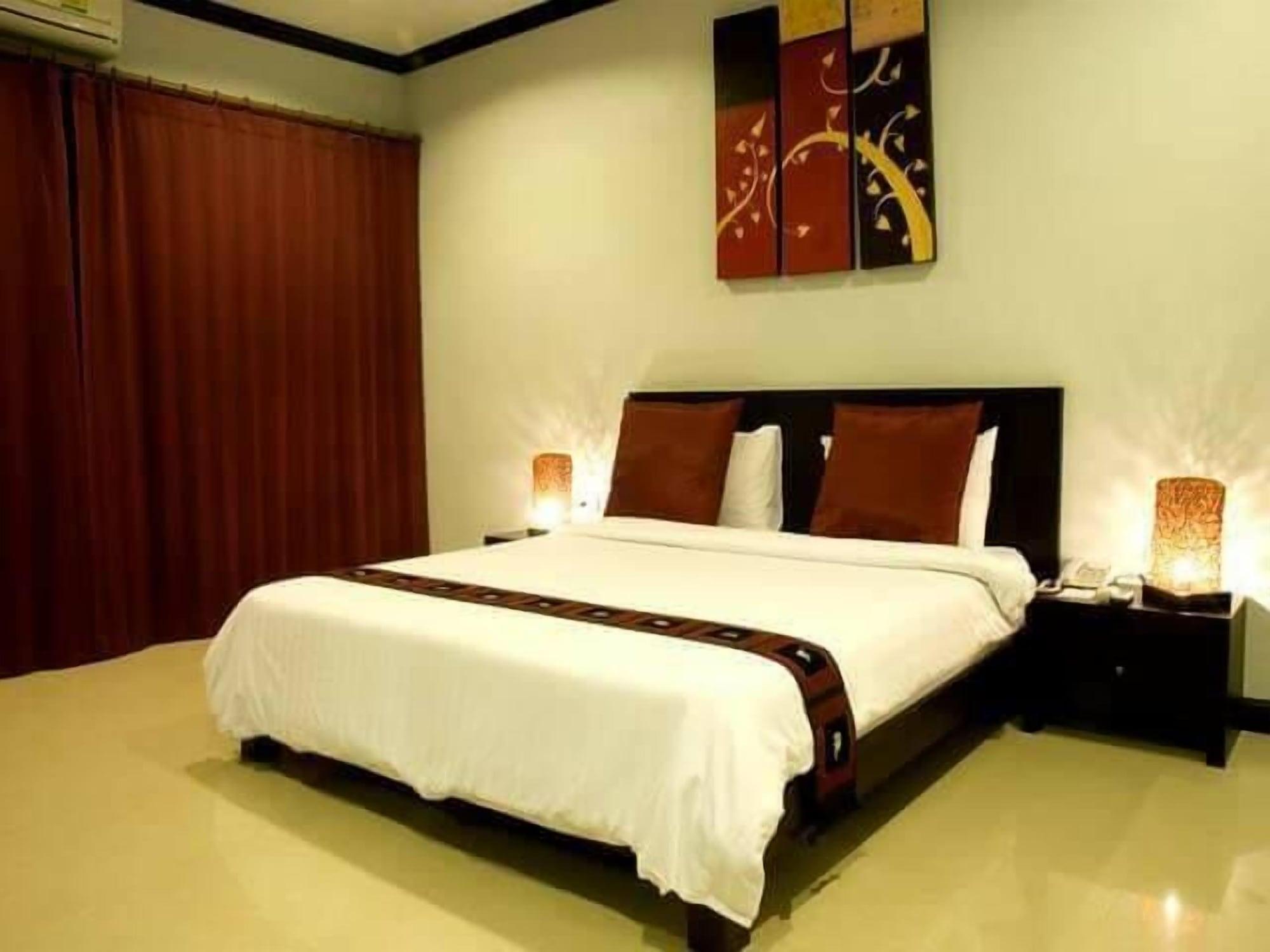 Napalai Resort HHQ Extérieur photo