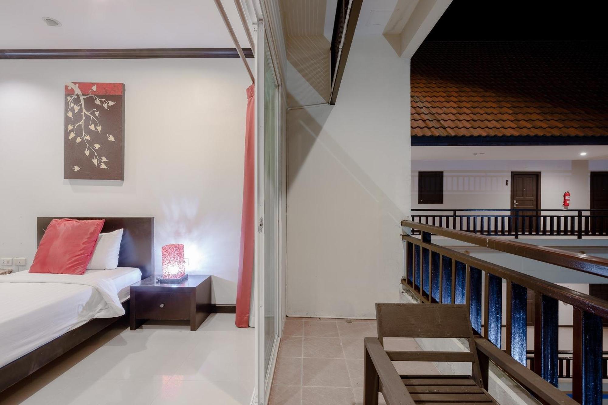 Napalai Resort HHQ Extérieur photo