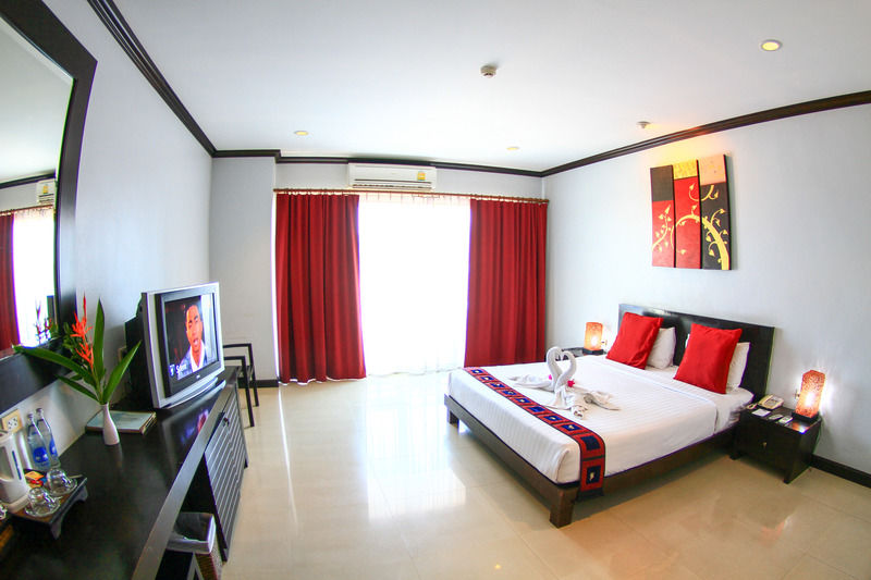 Napalai Resort HHQ Extérieur photo